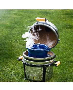 Sfeerafbeelding | GrandFeu Braadpan 3.5 en 4.7 L Donkerblauw in kamado