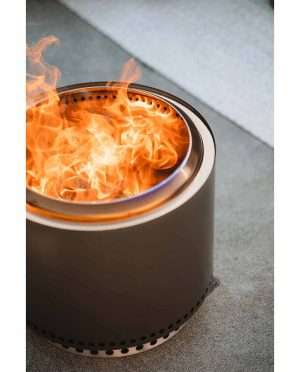 Sfeerafbeelding | Solo Stove Bonfire met staander Ash Vuurkorf - sfeer