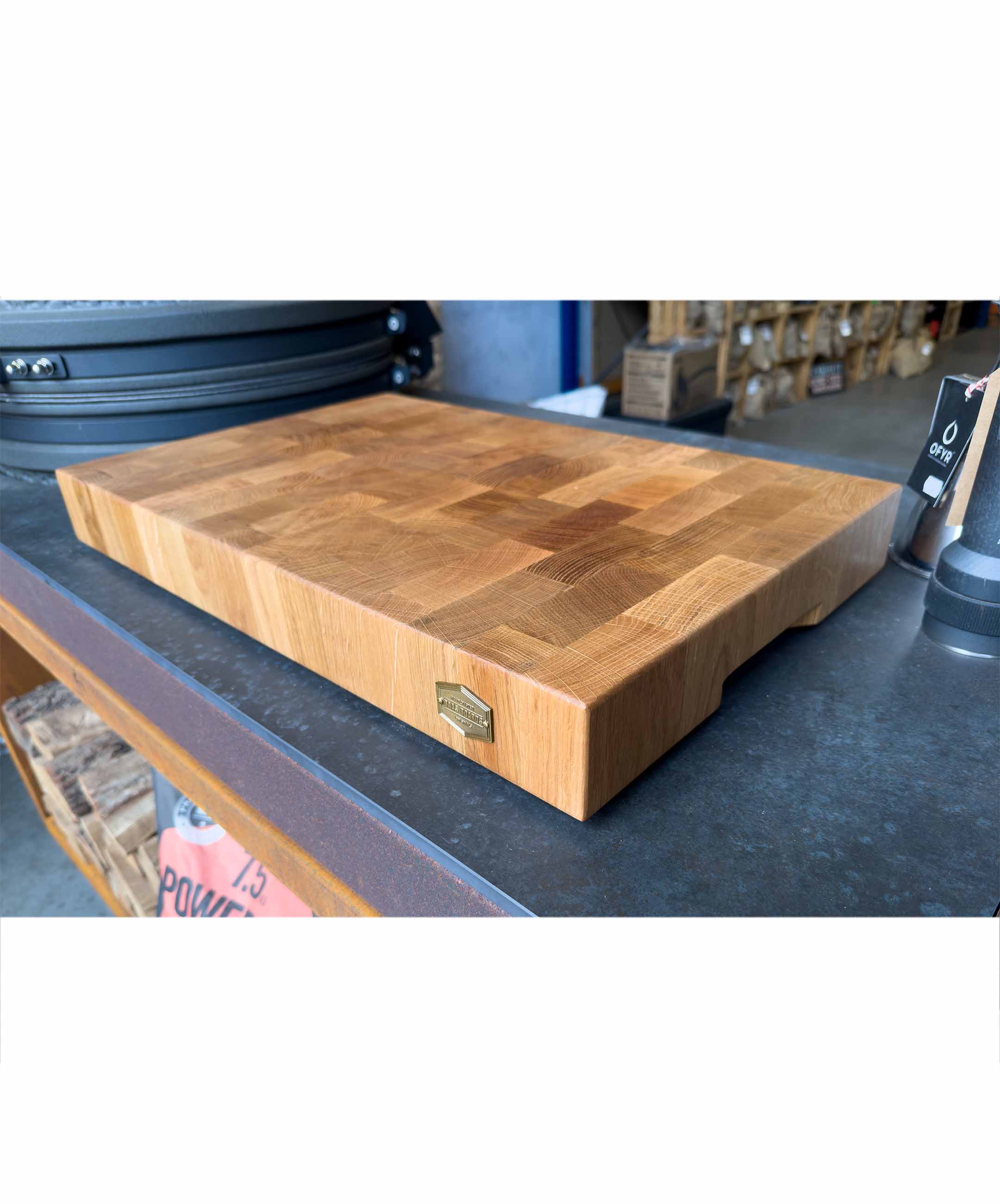 Sfeerafbeelding | Baas Boards Butcher Block Eikenhout op OFYR tafel